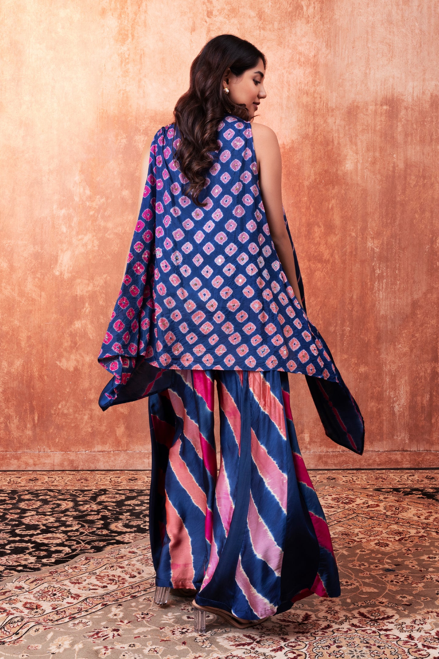 Shibori Leheriya Cape Set