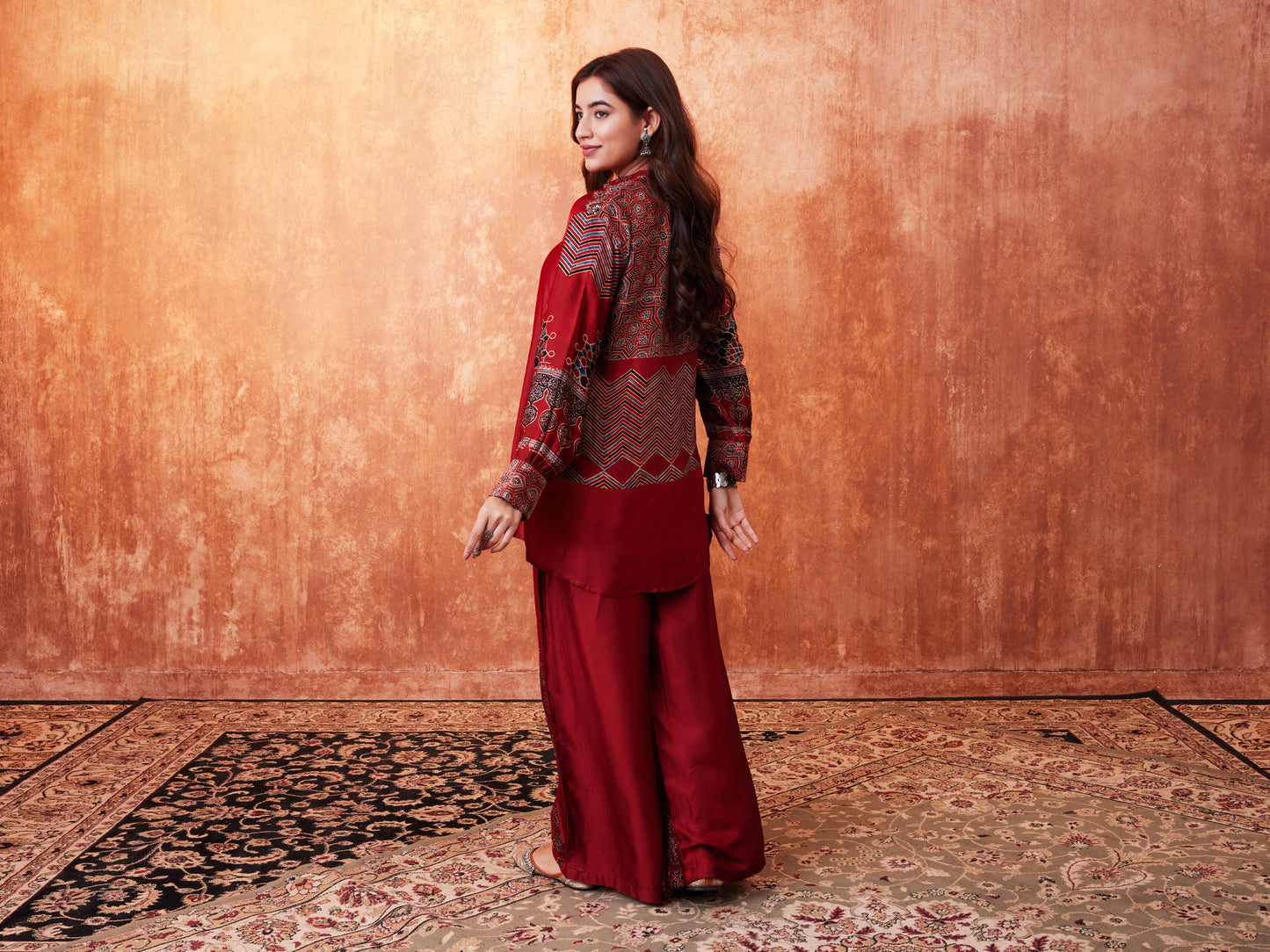 8010 Ajkrakh Tunic and Panelled Trousers