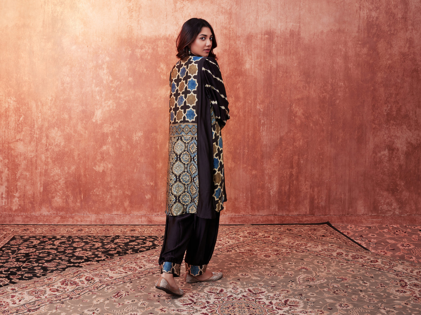 8001 Ajrakh Tunic and Cuffed Trousers