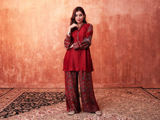 8010 Ajkrakh Tunic and Panelled Trousers