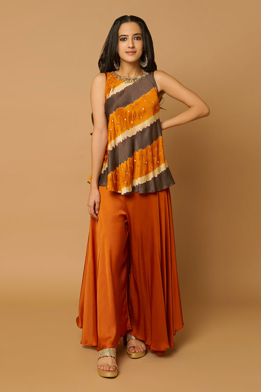 Top with Waterfall Trousers